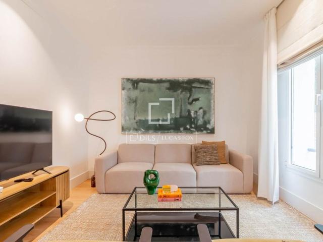 Piso de alto standing de 163 m2 en alquiler en Madrid, Comunidad de Madrid