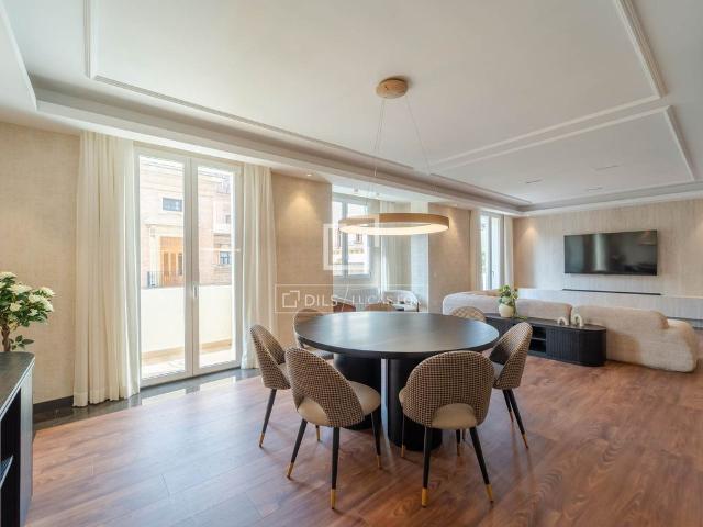 Piso de alto standing de 174 m2 en venta en Valencia, España