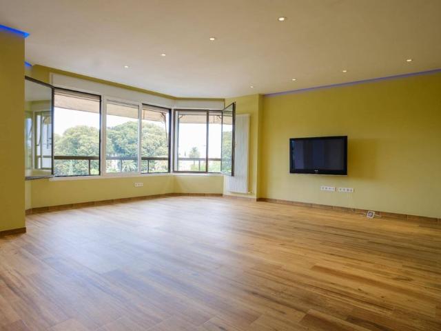 Piso de alto standing de 170 m2 en venta en Sevilla, Andalucía