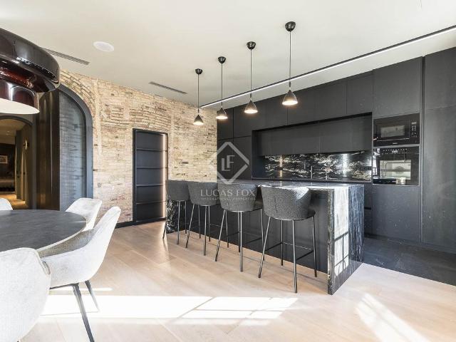 Piso de alto standing de 185 m2 en alquiler en Barcelona, Cataluña