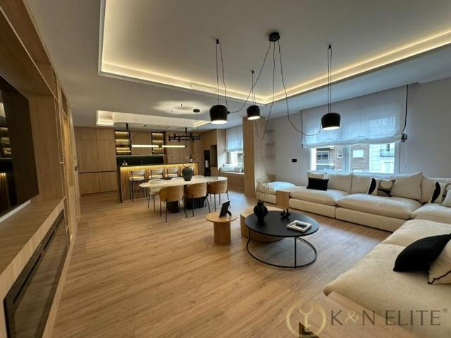 Piso de alto standing de 185 m2 en venta en Madrid, España
