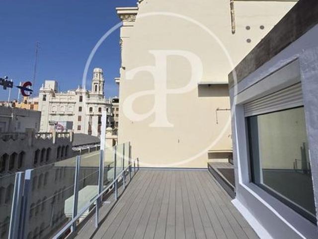 Piso de alto standing de 180 m2 en alquiler en Valencia, Comunidad Valenciana