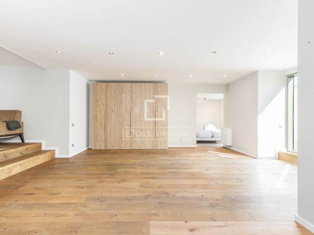 Piso de alto standing de 195 m2 en venta en Barcelona, España