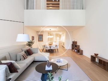 Piso de alto standing de 191 m2 en venta en Barcelona, Cataluña