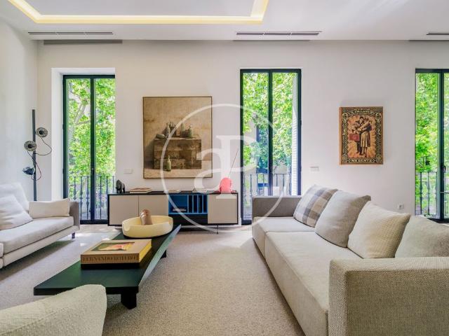 Piso de alto standing de 204 m2 en venta en Madrid, España