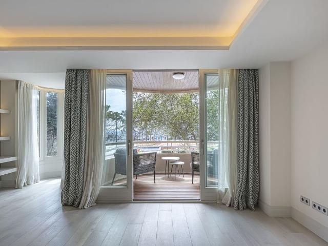 Piso de alto standing de 200 m2 en venta en Marbella, Andalucía