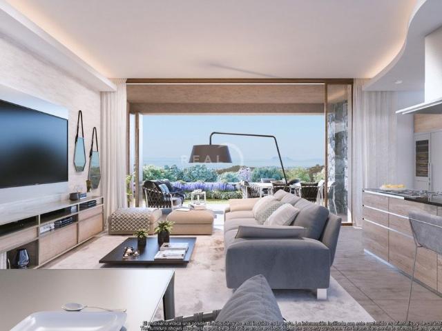Piso de alto standing de 201 m2 en venta en Marbella, España