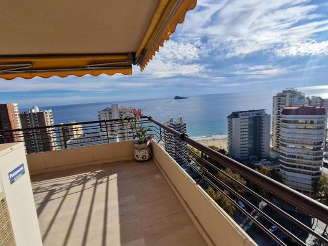 Piso de alto standing de 220 m2 en venta en Benidorm, España