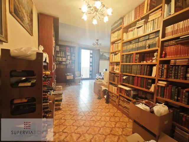 Piso de alto standing de 223 m2 en venta en Barcelona, España