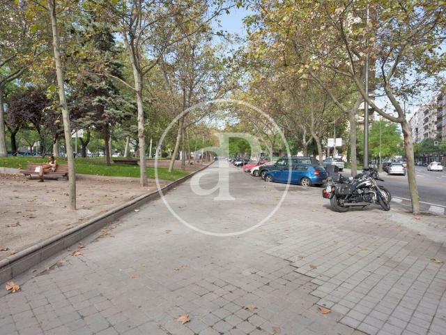 Piso de alto standing de 235 m2 en venta en Madrid, Comunidad de Madrid