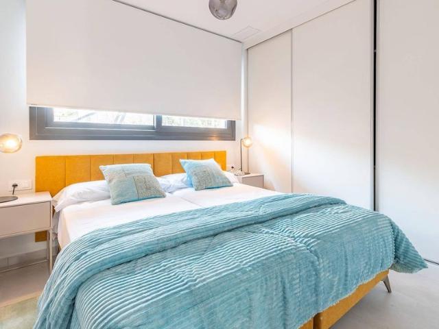 Piso de alto standing de 238 m2 en venta en Sa Coma, España