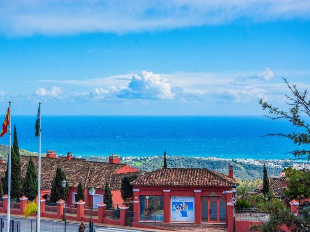 Piso de alto standing de 258 m2 en venta en La Mairena, Andalucía