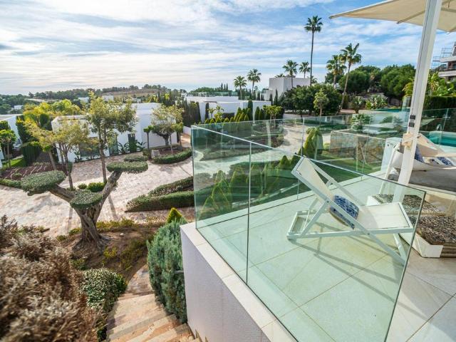 Piso de alto standing de 250 m2 en venta en Playas de Orihuela, España