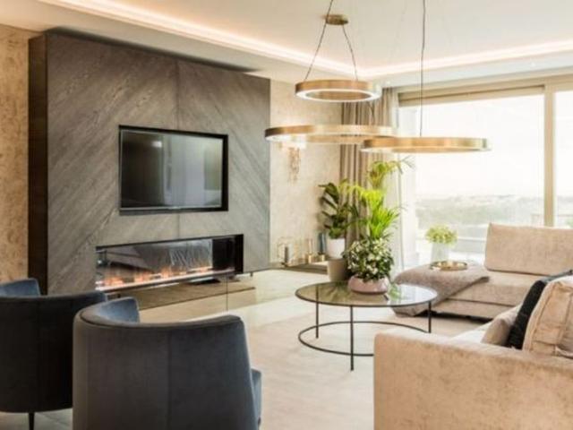 Piso de alto standing de 260 m2 en venta en Marbella, Andalucía