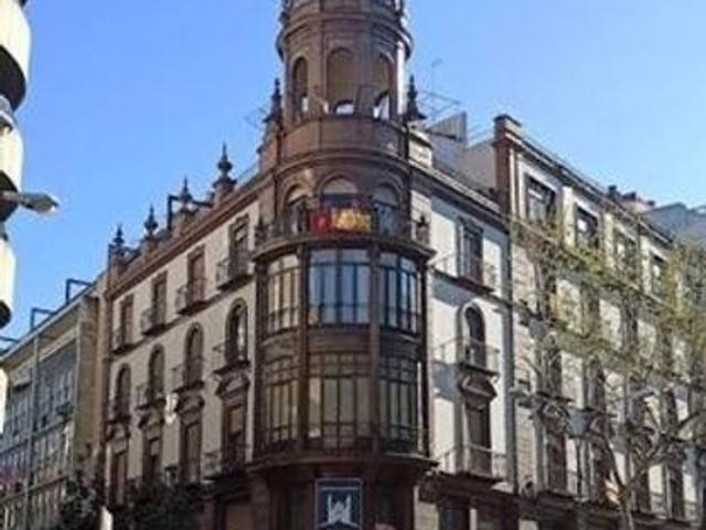 Piso de alto standing de 270 m2 en venta en Córdoba, España