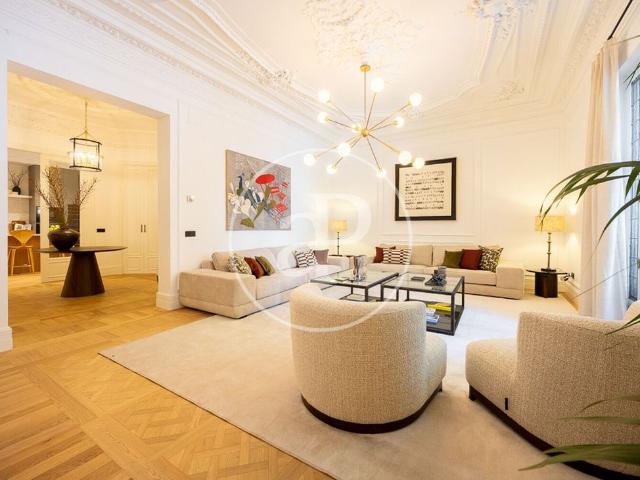 Piso de alto standing de 307 m2 en venta en Madrid, Comunidad de Madrid