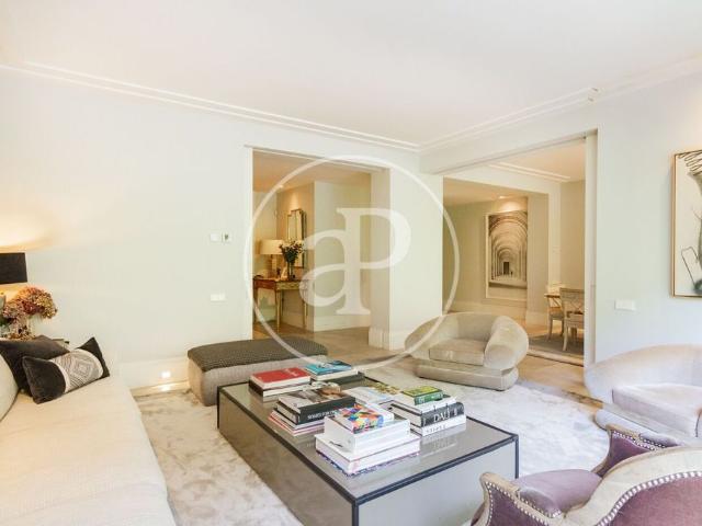 Piso de alto standing en venta en Madrid, Comunidad de Madrid
