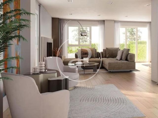 Piso de alto standing de 330 m2 en venta en Villaviciosa de Odón, Comunidad de Madrid
