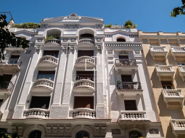 Piso de alto standing de 350 m2 en venta en Madrid, Comunidad de Madrid