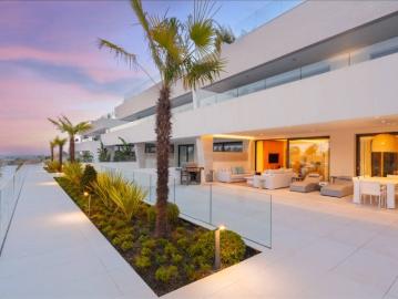 Piso de alto standing de 374 m2 en venta en Marbella, España