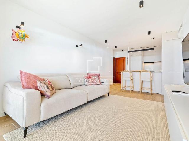 Piso de alto standing de 49 m2 en venta en Salou, España