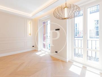 Piso de alto standing de 54 m2 en venta en Madrid, Comunidad de Madrid