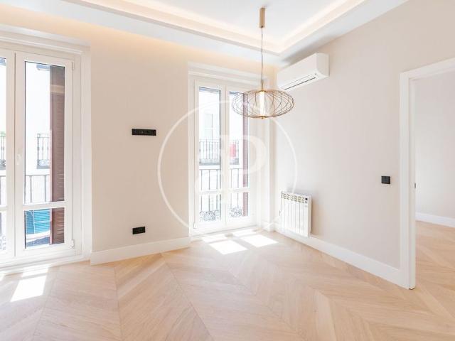 Piso de alto standing de 54 m2 en venta en Madrid, Comunidad de Madrid