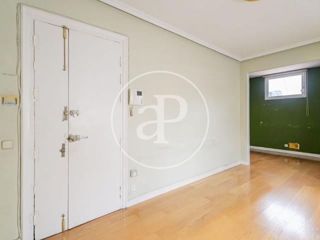 Piso de alto standing de 59 m2 en venta en Madrid, Comunidad de Madrid