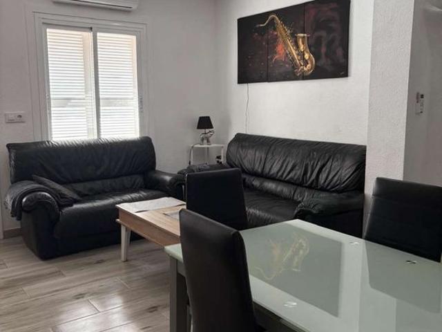 Piso de alto standing de 75 m2 en alquiler en Garrucha, España