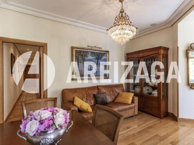 Piso de alto standing de 79 m2 en venta en San Sebastián, País Vasco
