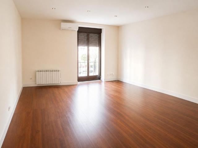 Piso de alto standing de 801 m2 en venta en Madrid, España