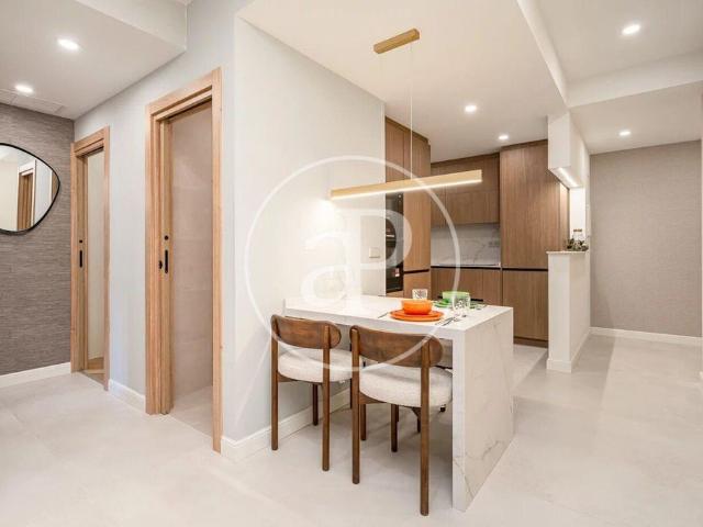 Piso de alto standing de 81 m2 en venta en Madrid, Comunidad de Madrid