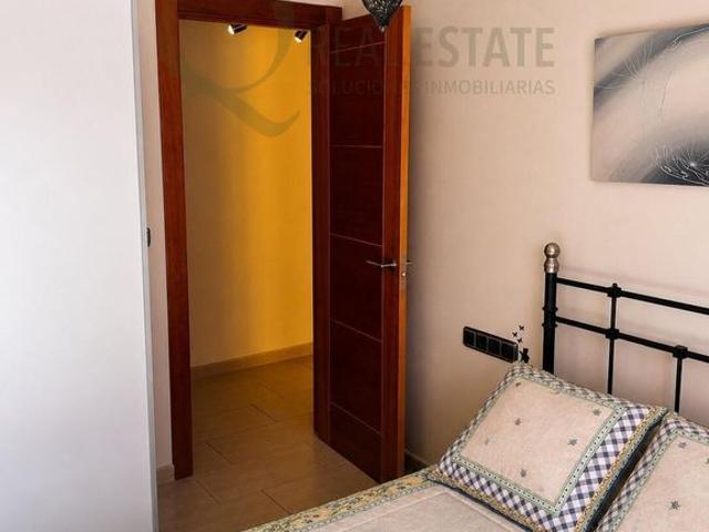 Piso de alto standing de 82 m2 en alquiler en Campello, España