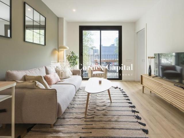 Piso de alto standing de 84 m2 en venta en Barcelona, España
