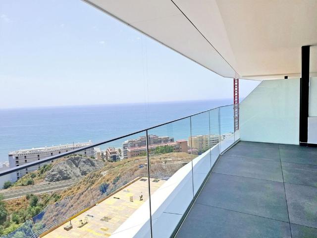 Piso de alto standing de 84 m2 en venta en Fuengirola, España