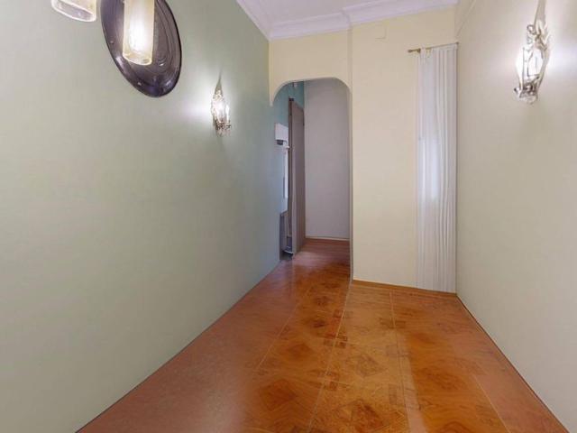 Piso de alto standing de 85 m2 en venta en Madrid, España