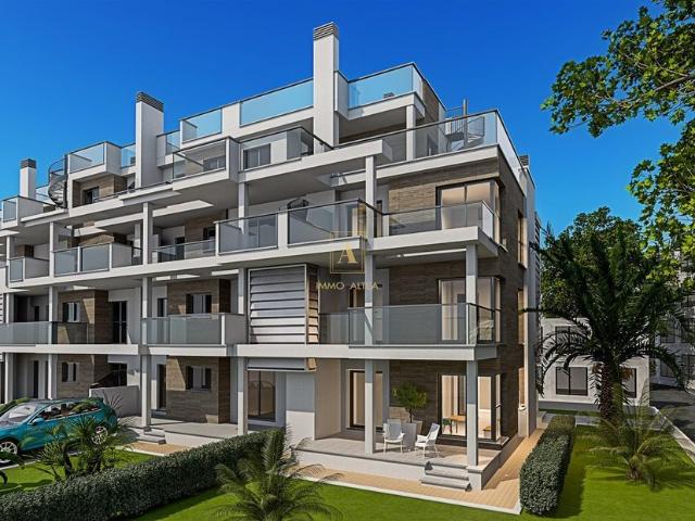 Piso de lujo de 87 m2 en venta en Denia, Comunidad Valenciana