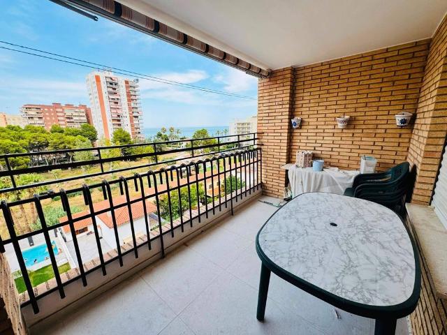 Piso de alto standing de 90 m2 en alquiler en Benicásim, Comunidad Valenciana