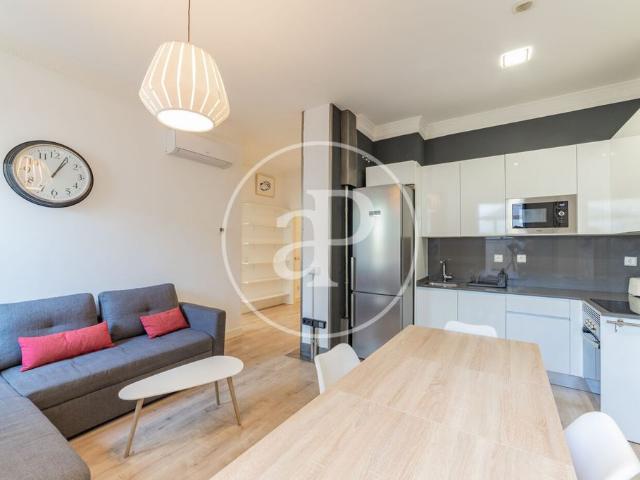 Piso de alto standing de 90 m2 en alquiler en Madrid, España