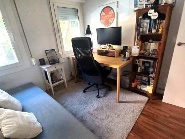 Piso de alto standing de 90 m2 en venta en Barcelona, Cataluña