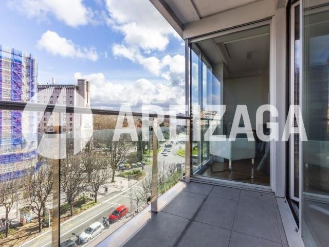 Piso de alto standing de 95 m2 en venta en San Sebastián, País Vasco