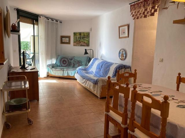 Piso de alto standing de 95 m2 en venta en Zahara de los Atunes, Andalucía