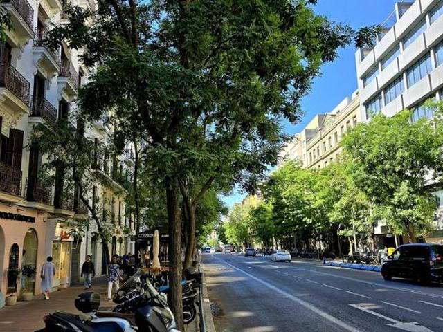 Piso de alto standing de 98 m2 en venta en Madrid, Comunidad de Madrid
