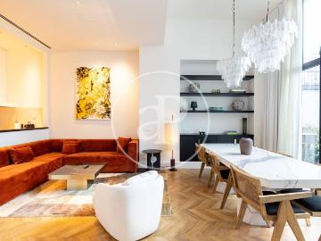 Piso de alto standing en alquiler en Barcelona, España