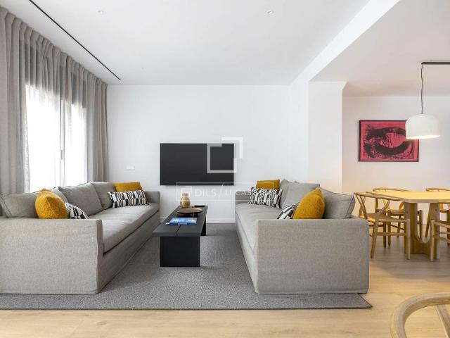 Piso exclusivo de 238 m2 en alquiler en Barcelona, Cataluña