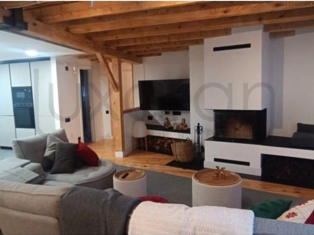 Piso de alto standing de 290 m2 en alquiler en Viella Mitg Arán, España