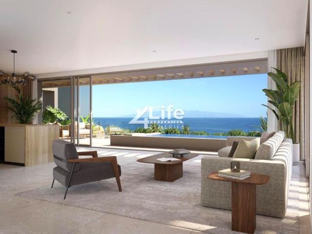 Piso de alto standing en venta en Adeje, España