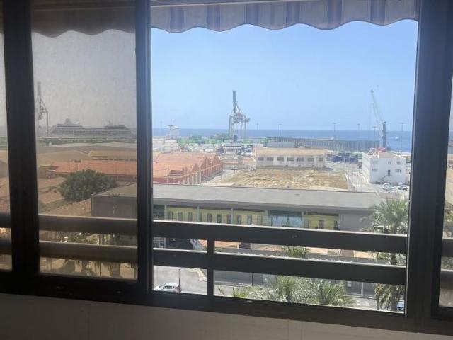 Piso de alto standing en venta en Alicante, España