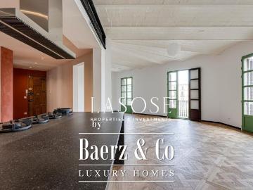 Sant Antoni, Barcelona, Lateral Gran Via de les Corts Catalanes, L'Antiga Esquerra de l'Eixample, Barcelona, Barcelona, Cataluña, Cataluña