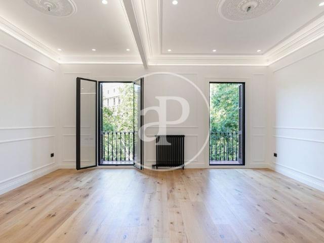 Piso de alto standing en venta en Barcelona, Cataluña